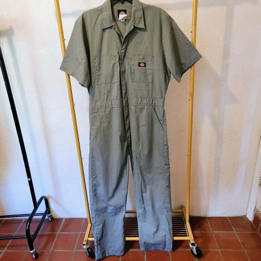 Dickies Short Sleeve Coveralls Size MS Gray 33999GY Mechanic Jumpsuit